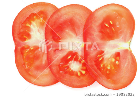 sliced tomato on white sliced tomato on white 19052022