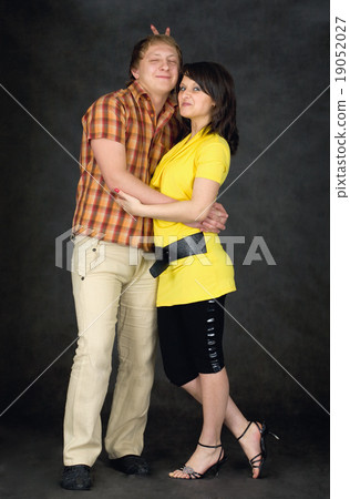 Pair of lovers Pair of lovers 19052027