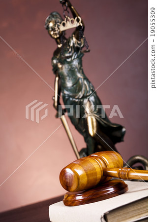 Judges wooden gavel, ambient light vivid theme 19055309