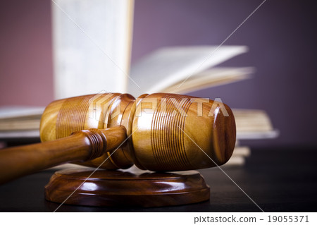 Justice Scale and Gavel, ambient light vivid theme Justice Scale and Gavel, ambient light vivid theme 19055371