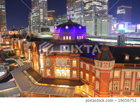 東京站夜景 19056752