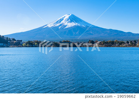 富士山[11月從河口湖拍攝的照片] 19059662