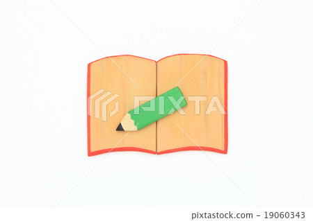 notebook and pencil 19060343