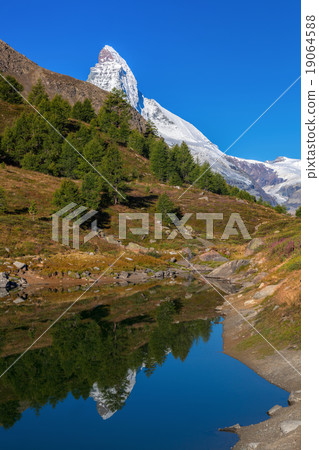 Matterhorn reflecting in Grindjisee in Swiss Alps 19064588