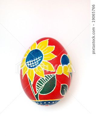 Easter egg handmade on a white background Easter egg handmade on a white background 19065766