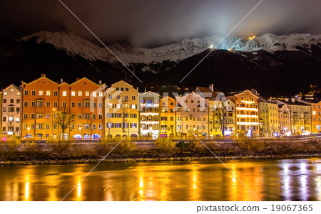 The embankment of Innsbruck at night - Austria 19067365