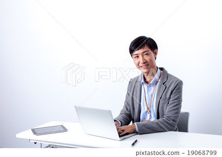 一名商人 一名商人 19068799