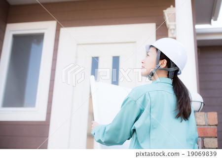 Building ladies Building ladies 19069839