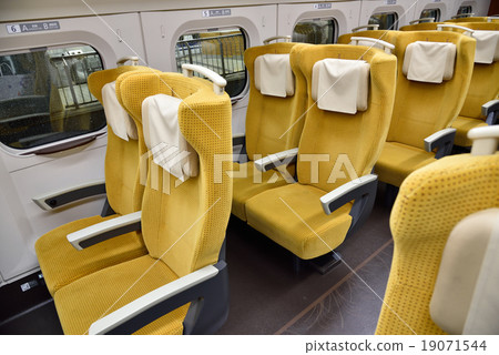 Inside the car 19071544