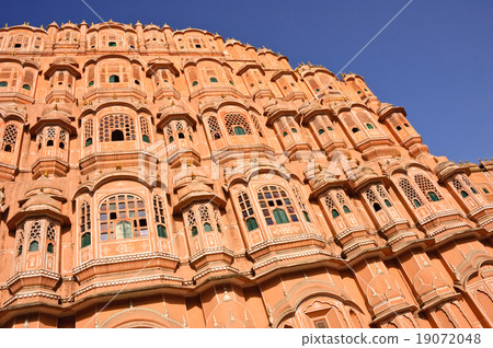 Palace of the Winds in Jaipur, India  19072048