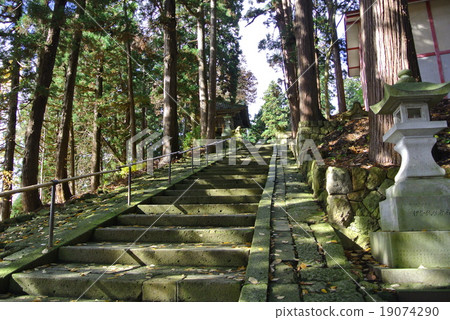 熊野神社的石階 熊野神社的石階 19074290