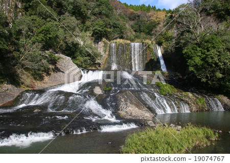 Ryumon Falls Ryumon Falls 19074767