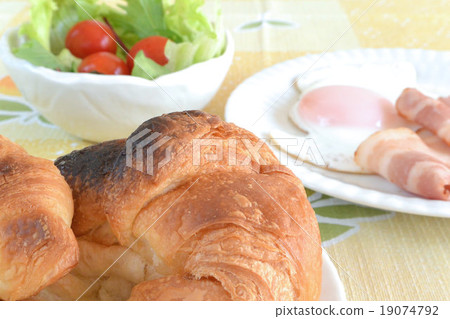 Breakfast Breakfast 19074792