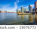 Long Island City -  New York. 19076772