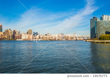 Midtown Manhattan skyline, New York City. USA. Midtown Manhattan skyline, New York City. USA. 19076775