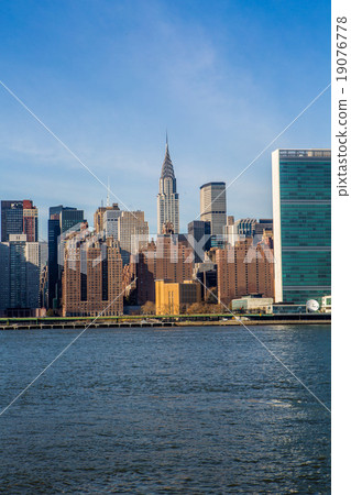 Midtown Manhattan skyline, New York City. USA. 19076778