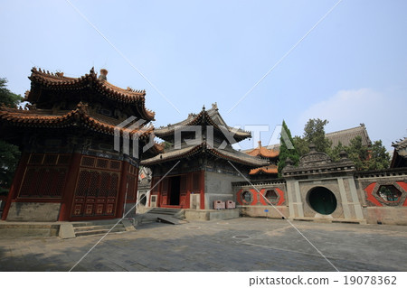 Beijing Shanzhou Temple (Beijing Art Museum) Qilong Monastery 19078362