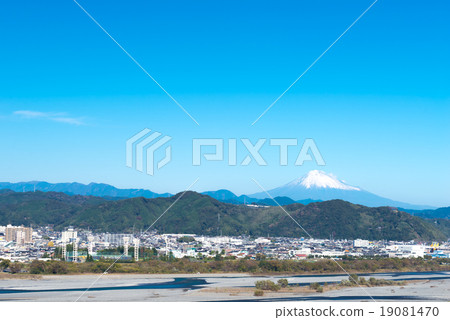 富士和大川 19081470