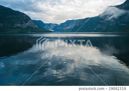 Scenic landscape view of Hallstatt, Austria Scenic landscape view of Hallstatt, Austria 19082319