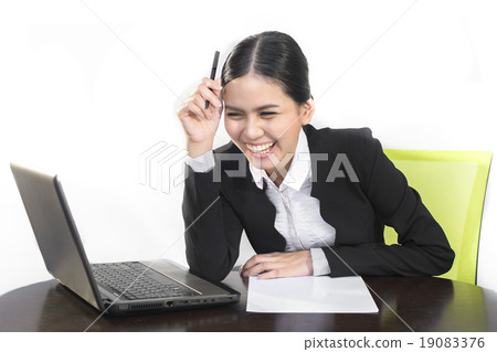 Attractive asian business women who thinking Attractive asian business women who thinking 19083376