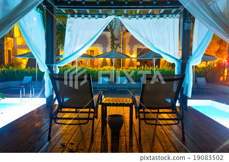 Swimming pool of luxury hotel Swimming pool of luxury hotel 19083502