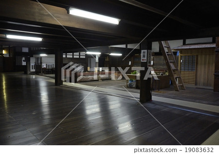 Koyasan墓石山geminenji寺廟廚房 19083632