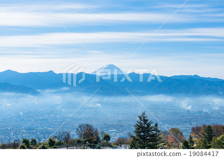 [Yamanashi Prefecture] Fuefuki River Fruit Park and Kofu Basin of Asagiri 19084417