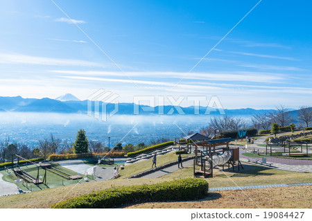 [Yamanashi Prefecture] Fuefuki River Fruit Park and Kofu Basin of Asagiri 19084427