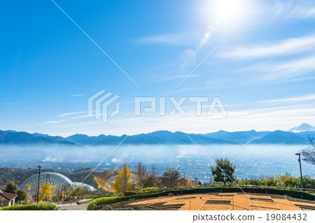 [Yamanashi Prefecture] Fuefuki River Fruit Park and Kofu Basin of Asagiri 19084432