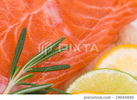 Fresh salmon steak on plate close up. Fresh salmon steak on plate close up. 19084880