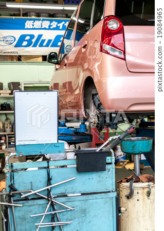 Car Repair 19084965