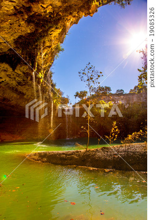 Hamilton Pool Hamilton Pool 19085326