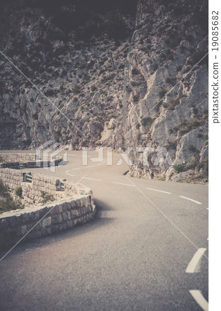 Road Turn in Mountains Road Turn in Mountains 19085682