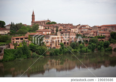 Old town of Albi, France Old town of Albi, France 19085686