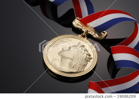 Gold medal 19086209