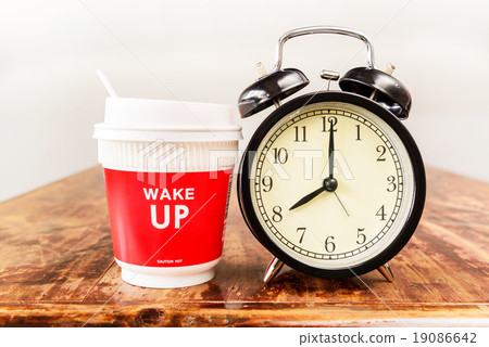 Alarm clock and coffee cup, Eight o'clock 19086642