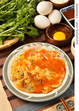 Oyster omelet 19086990