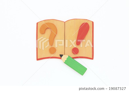 notebook and pencil 19087327