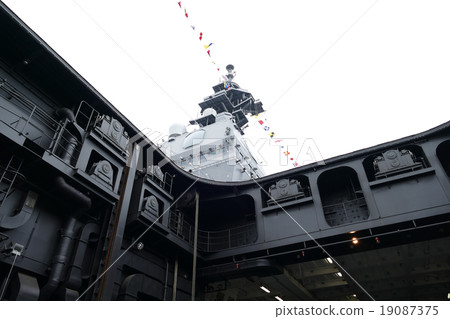 Izumo Escort Ship Yokohama Great Pier 19087375