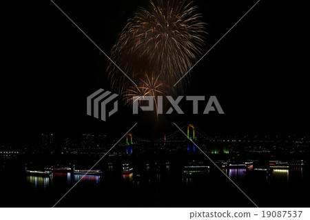 Odaiba Rainbow Fireworks 2015 Odaiba Rainbow Fireworks 2015 19087537
