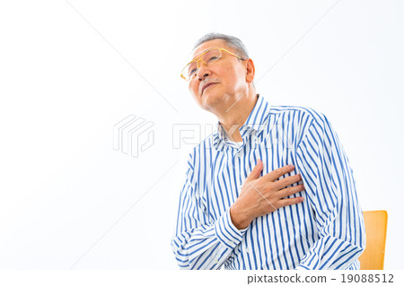 心悸氣短心肌梗塞更年期障礙身體狀況男性爺爺爺爺高級老一代 心悸氣短心肌梗塞更年期障礙身體狀況男性爺爺爺爺高級老一代 19088512