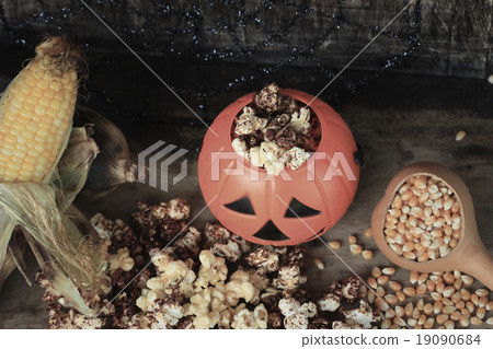 popcorn with seed halloween 19090684