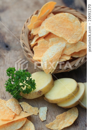 tasty potato salt chips tasty potato salt chips 19091370