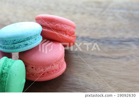 Macaroons. 19092630