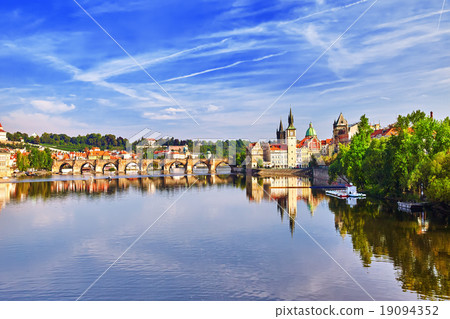Charles Bridge from the quay of the Vltava River. 19094352