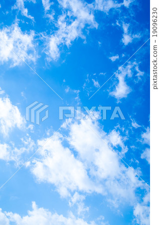 Layered clouds cloud cumulus clouds Autumn sky General sky and clouds White clouds and blue sky background material Copy space Character space Layered clouds cloud cumulus clouds Autumn sky General sky and clouds White clouds and blue sky background material Copy space Character space 19096230