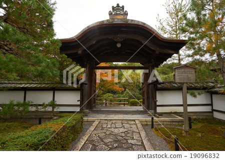 秋天Kinjin，Akechimon，京都 19096832