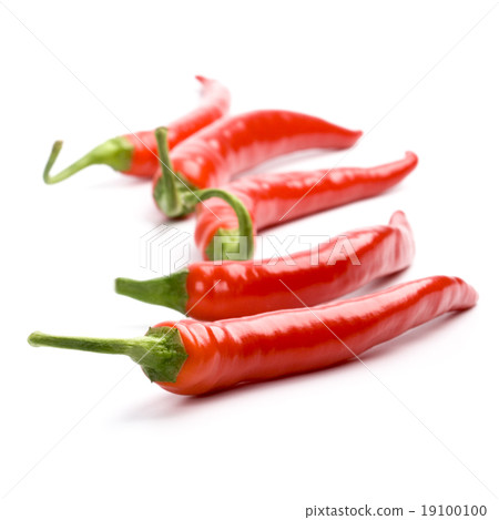 five red chilly peppers 19100100