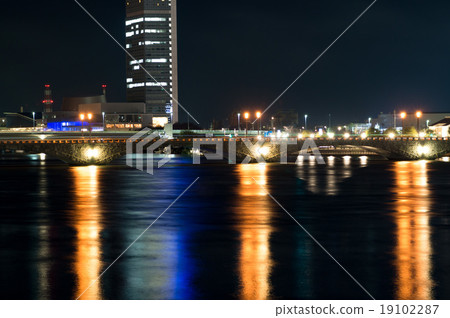 Night view of Tanjyo bridge 19102287
