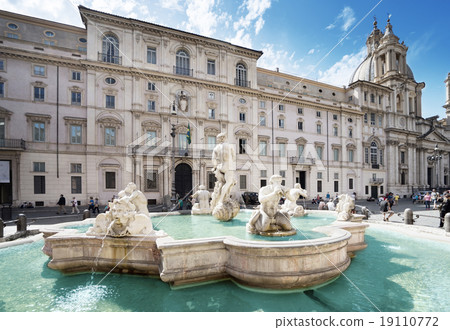 Piazza Navona, Rome. Italy 19110772